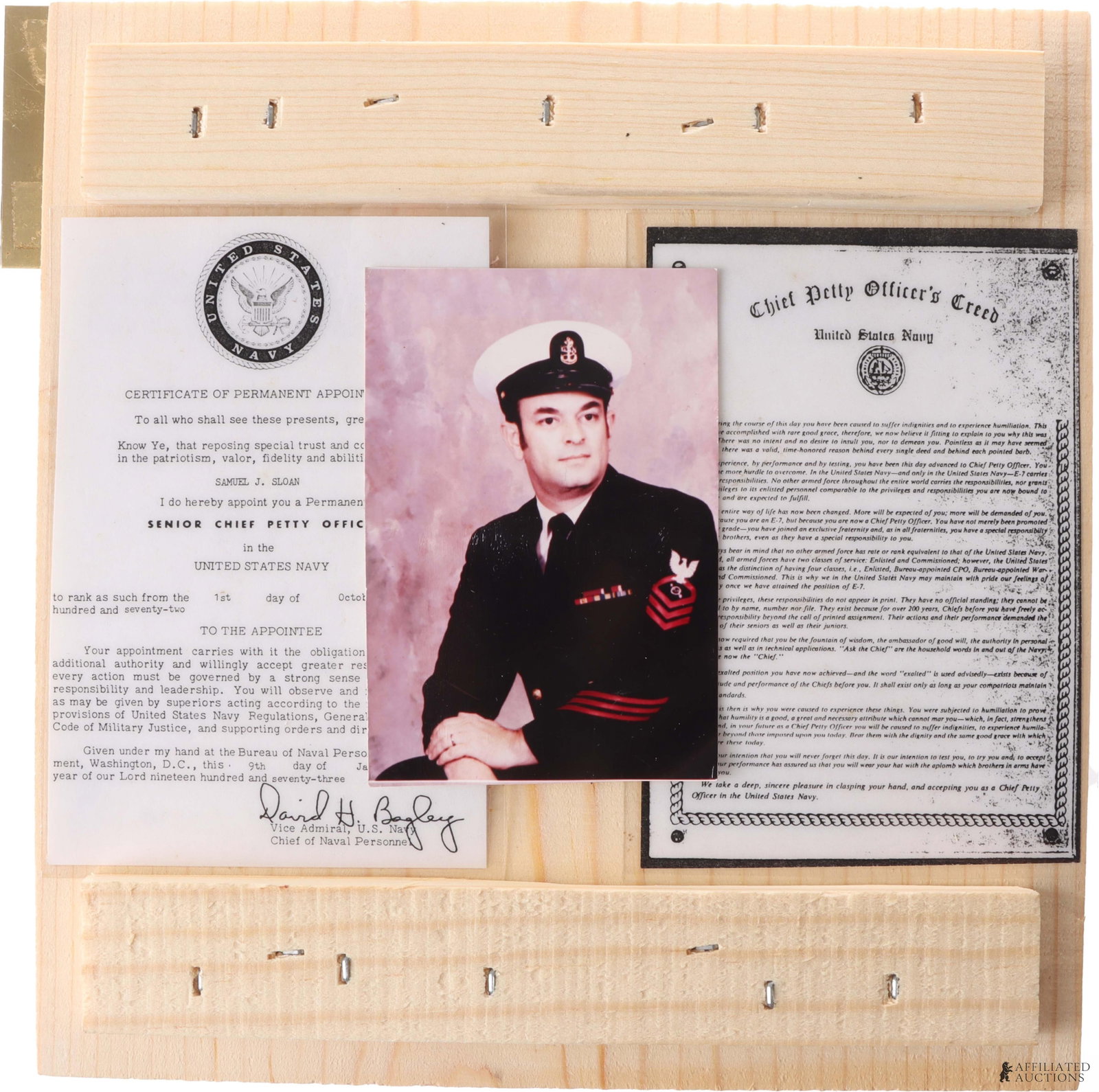 Vintage Military Service Plaque Display Named (1 of 9)