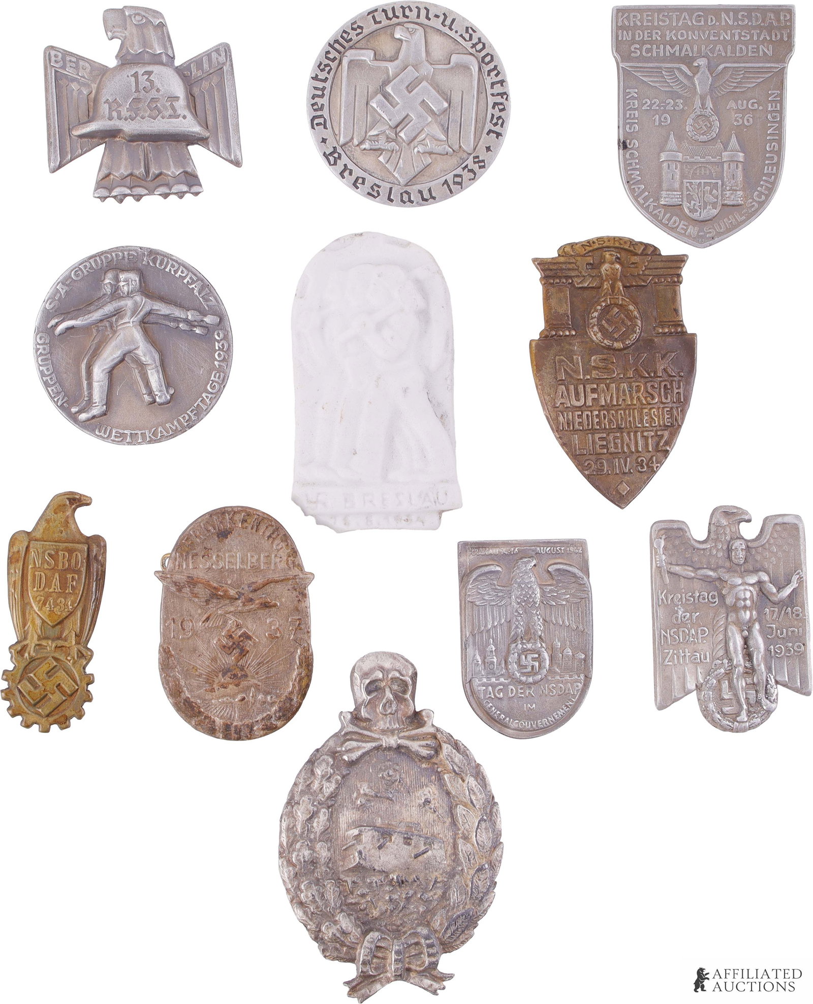 VTG German Military Badges Large Lot of 11 Pins (1 of 2)