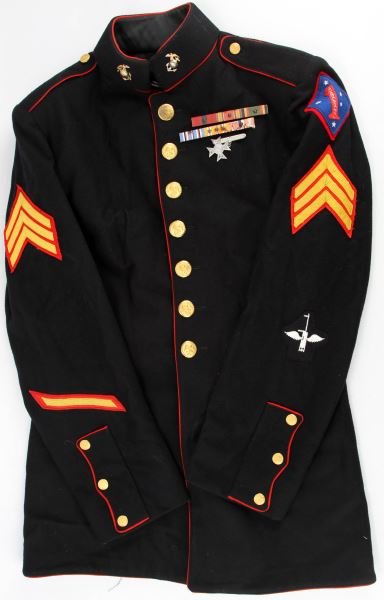USMC MARINE WWII 1ST DIVISION 1ST ASSAULT TUNIC: Australian-made patch with red felt First Assault backing, First and Second War ribbons, sterling marksman badge, cloth rank insignia.
