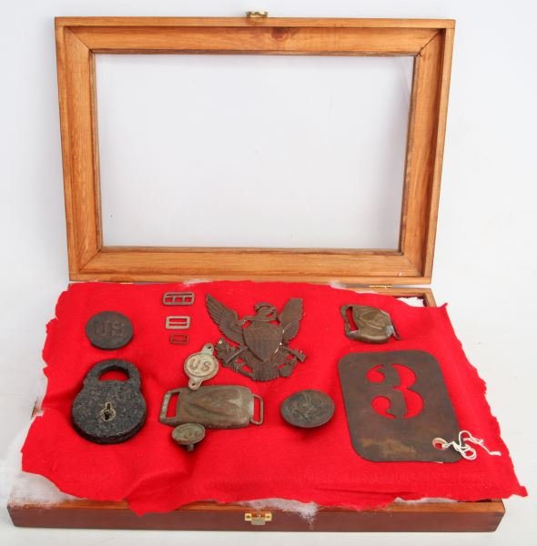 CIVIL WAR TO WWI TENNESSEE METAL DETECTOR FINDS: Broad range of periods, Heart Martingale, Indian Wars hat plate, old lock and more.