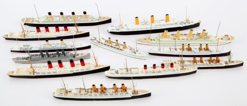 12 WATER LINE MODELS OF WWI-ERA OCEAN LINERS: 12 water line ID models of WWI-era ocean liners. Britannic, Empress of Asia, France, Imperator, Kronprinzessin Cecilie, Kronprinz Wilhelm, Kaiser Wilhelm II, Kaiser Wilhelm Der Grosse, Lusitania, Maur
