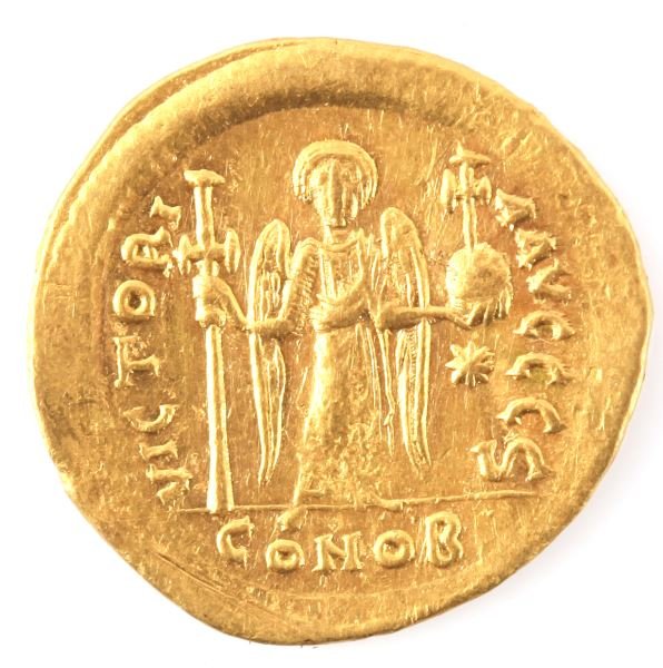 JUSTINIAN II AD 527GOLD BYZANTINE GOLD SOLIDUS: Crowned and helmeted head of Justinian obverse, Victory reverse with Constantinople in EX., VF, weight 4.5 grams.