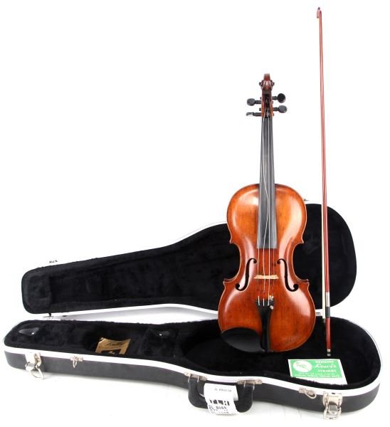VINTAGE PETRUS GUARNERIUS VIOLIN WITH BOW AND CASE: Length of body is 35.5cm, spruce top, walnut back and sides, ebony fret-board, tailpiece and chin rest. Label appears genuine and authentic. Includes bow and hard-shell case. The Guarneri or Guarneriu