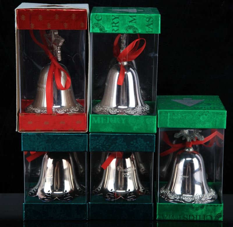 LOT OF 4 SILVERPLATED CHRISTMAS BELLS: This lot includes 2 Wallace Silversmiths Christmas bells inscribed "Christmas 2001" on the outside of the bell, 1 Wallace bell inscribed "Christmas1999" and 2 Towle Silversmiths Christmas bells inscri