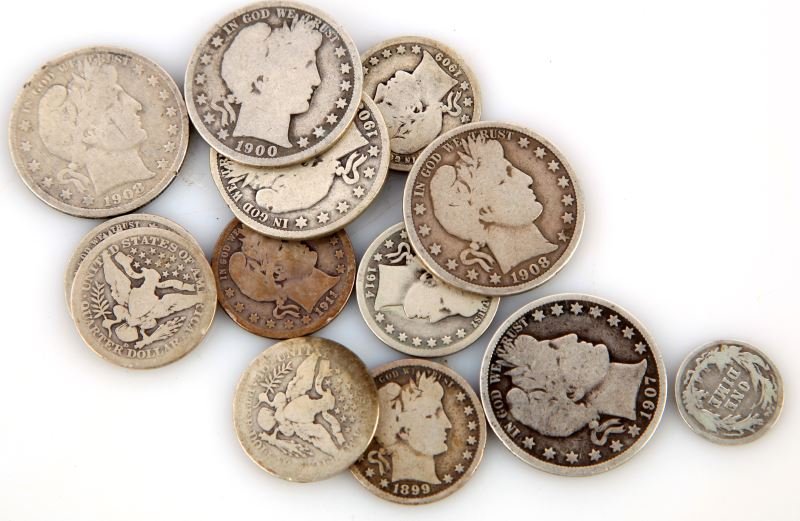 $4.35 FACE 5 BARBER HALVES 7 QUARTERS & 1 DIME: All coins are from circulation, AG/G, halves 1900-O, 1907, 3 1908 O,D, &S, quarters, 1899, 1909, 1911, 1912, 1912, 1914, 1916-D, and one dime 1899.
