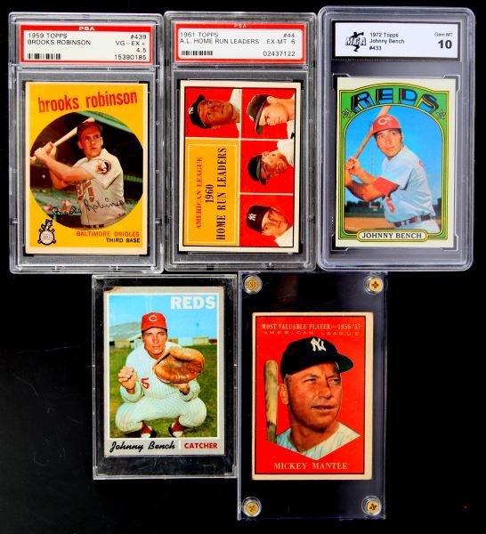 MANTLE BENCH ROBINSON MARIS BASEBALL CARDS PSA: A lot of 5 baseball encased cards. There is a 1959 Topps Brooks Robinson #439 in a PSA holder graded at VG-EX 4.5, a 1961 Topps #44 American league home run leaders card that features Mantle, Maris, L