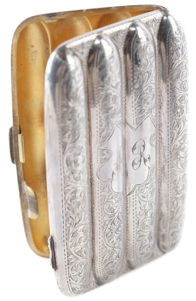 J. GLOSTER LTD STERLING SILVER 1915 CIGAR CASE: A 1915 cigar case for 4 cigars in Sterling from J. Gloster of Birmingham, England. All hallmarked on inside of both halves. Fine hand-chasing on outside of front and back. Monogram on front with "AR".