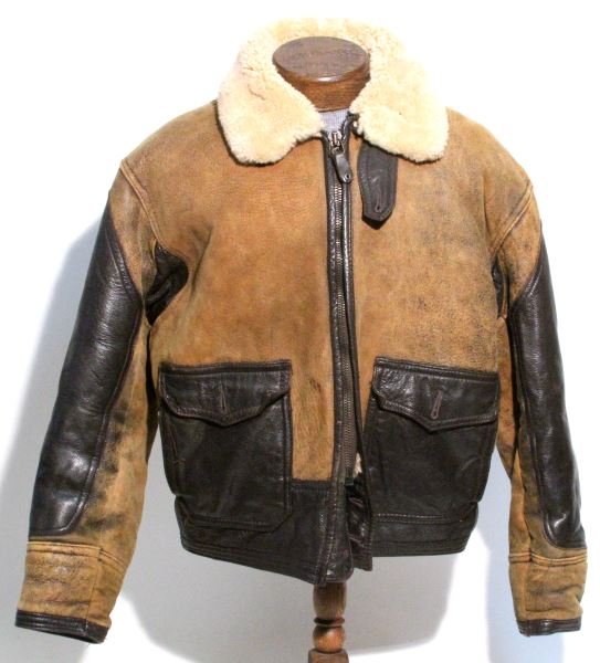 WWII B-3 2 TONE SHEARLING LG SZ 44 BOMBER JACKET: Very nice wearable large and warm shearling wool lined and collared two tone RAF bomber jacket, good working zipper, needs a button at base of zipper, no tags, dates or markings, clean with no detract