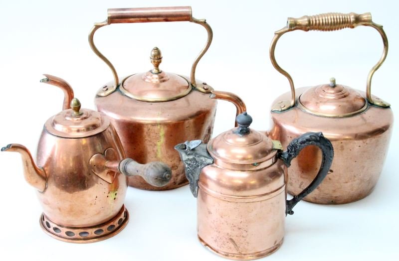 ANTIQUE COPPER TEAPOT LOT OF FOUR ONE ROCHESTER: Antique copper teapot / kettle lot of four. Group includes: two gooseneck teapots (10.5 by 11.5 inches), one wooden handled side-pour tea kettle (hammered copper base) (10 by 8 inches), and one Roches