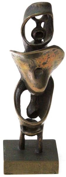 SIGNED ELI KARPEL ABSTRACT CAST BRONZE SCULPTURE: 11 inches tall with 2.5 by 3.5 inch with base. Signed "Karpel" on top right of base. "165" is written in bottom (at time of casting). Very good condition with original Patina. From a private San Franc