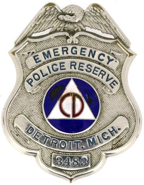 CIVIL DEFENSE BADGE POLICE RESERVE DETROIT MI 3483: Obsolete CD badge numbered, measures three inches.