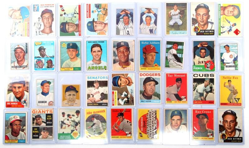36 1950'S & 60'S GOLD BASEBALL CARD LOT GRADABLE: All cards are in plastic sleeves, Bowman and Topps average 3 to 5, but many 7 or better are noted.