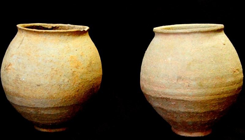 SMALL TANG DYNASTY CHINESE POT THIN WALL PAIR: Small Tang Dynasty (618-906 AD) earthenware. These pots are not glazed and are approximately 5 inches tall and are about 4.5 inches are their widest point. The pair are in very good condition.