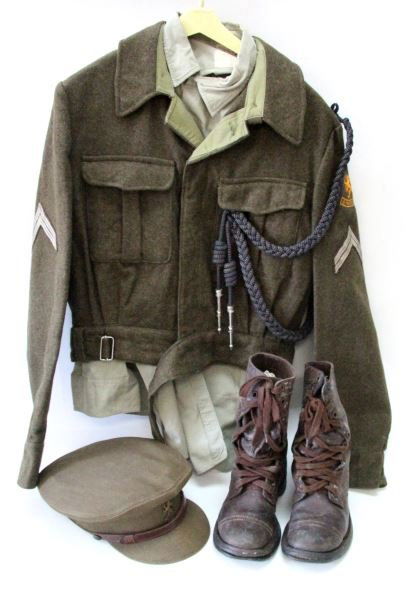 NETHERLANDS POLICE POST WAR UNIFORM: 1947 Hat, Ike style jacket, shirt and boots all very good. From the collection of the World Police Museum, Milan, Italy and s accompanied with COA.