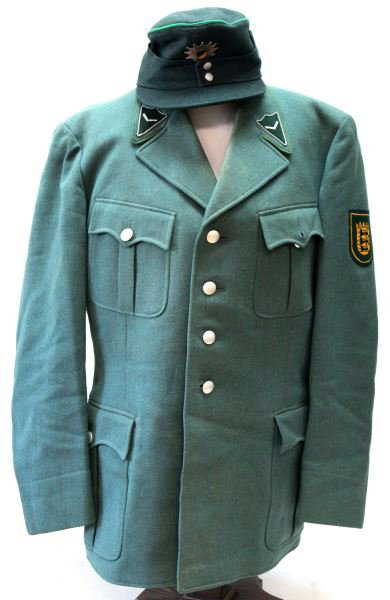 POST WWII GERMAN STATE POLICE UNIFORM