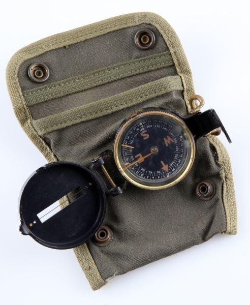 WWII LENSATIC CORP OF ENGINEERS COMPASS SUPERIOR: Superior Magneto Corp. manufacturer, dated 10-44, early two snap pouch, points north, very good condition. 0