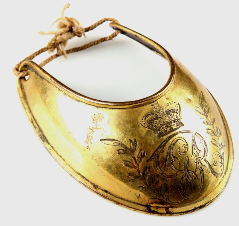 18TH CENTURY KING GEORGE MILITARY GORGET BRASS: Brass gorget from the Georgian era, would have been part of a military uniform. The incised design is very clear. There are a couple of small dents, but the gilding is in very good condition. The edge