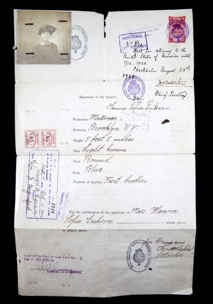 PRE WWII SWEDISH TRAVEL VISA HANNA SOFIA ERIKSON: Pre-WWII travel Visa for Swedish citizen, Hanna Sofia Erikson, 1920. Photo attached to top left corner, Royal Consulate stamped, Port of New York signed Jun 1920. Visiting brother in Brooklyn, NY. Min
