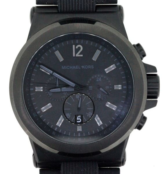 MENS MICHAEL KORS MODEL MK8152 BLACK DIAL & DATE: Michael Kors designer watch, model MK8152, black dial, black strap, date feature, Chronometer functions. In very good condition, running well. No implied warranty. This lot has a reserve.