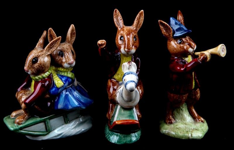 LOT OF 3 BUNNYKINS ROYAL DOULTON FIGURINES RETIRED (1 of 3)