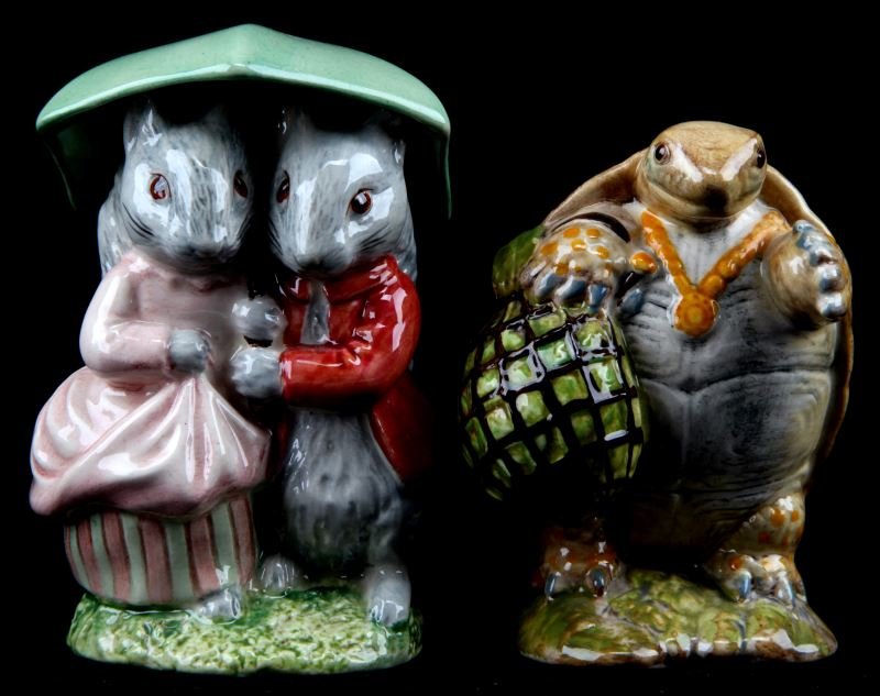 LOT OF TWO VINTAGE BEATRIX POTTER FIGURINES BP3B (1 of 2)