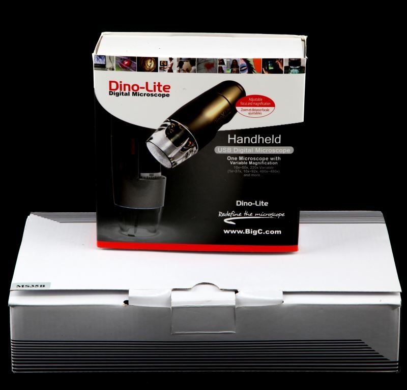 DINO-LITE AM411-T USB MICROSCOPE WITH STAND (1 of 2)