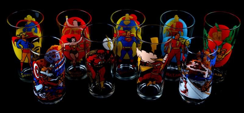 NINE VINTAGE PEPSI SUPER SERIES & 7 ELEVEN GLASSES (1 of 3)
