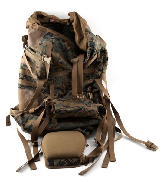 PROPPER INTERNATIONAL DIGI CAMO USMC BACKPACK: Propper International digital camoflauge USMC backpack. Some signs of wear and use. Overall very good condition.