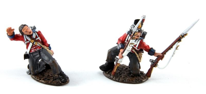 JOHN JENKINS LIMITED EDITION WAR OF 1812 BCH-04: Limited edition John Jenkins War of 1812 hand-cast white metal figurines in box with COA. These toy soldiers are designed, researched, and sculpted by John Jenkins. This set depicts two kneeing wounde