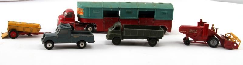 VINTAGE 1/43 SCALE CORGI TOY DIE CAST CAR LOT: Lot of five vintage die-cast toys made by Corgi Toys and Lesney. Includes Corgi Toys Horse Box, Land Rover, and trailer. Also includes a Lesney made combine harvester and a made in England pickup truc
