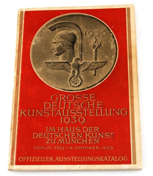 1939 GROSSE DEUTSCHE KUNSTAUSSTELLUNG CATALOGUE: A 1939 edition of Grosse Deutsche Kunstausstellungen. Contains images of works that are exemplary of Third Reich artistic ideals. In very good condition. This lot has a reserve.