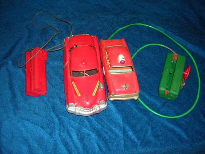 ANTIQUE TOY POLICE AND FIRE CAR LOT LINE MAR REM: ANTIQUE TOY POLICE AND FIRE CAR LOT LINE MAR REMOTE CONTROL CAR 1 LINE MAR POLICE 7.5" L, 1 UNMARKED HARD PLASTIC FIRE CHIEF CAR 10" L, PART OF THE ON-SITE ESTATE SALE THEY LOOK TO BE IN VERY GOOD