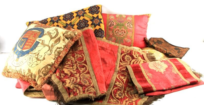 DUPONT ESTATE BED SPREAD TABLE RUNNERS PILLOWS: These would have been in the Epping Forest estate in Jacksonville, Florida. Includes a full size bullion thread bed spread some surface tears but still very pleasing, monogrammed Alfred I duPont pillo