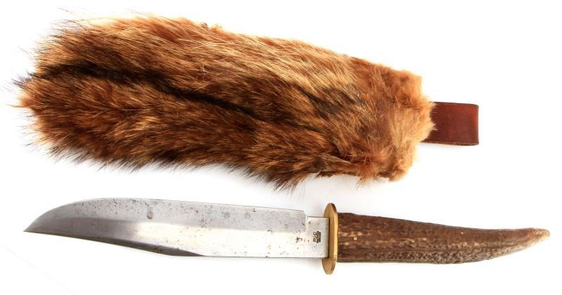 ANTIQUE PIC SOLINGEN BOWIE KNIFE NATIVE AMERICAN: Old blade with later elk grip and elk fur scabbard. This is a superbly crafted and extremely authentic appearing. Very nice reenactors piece, overall knife measures 15 inches with a eight inch blade.