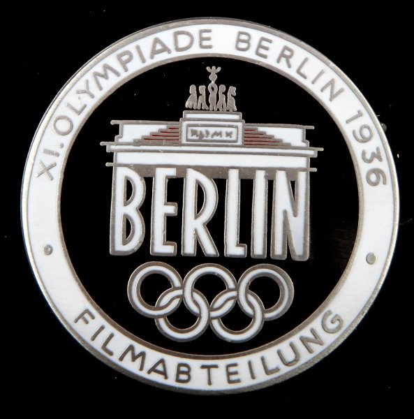 WWII GERMAN 1936 OLYMPICS FILM CREW BADGE: Full enamel with Robt. Nekk makers mark, 40 mm with original pin. Unauthenticated sold as is.