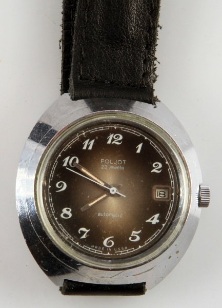 VINTAGE MENS USSR POLJOT AUTOMATIC WATCH WITH DATE: Men's 23 jewel automatic wind Poljot wristwatch, nickel plated watch, with date and sweep second hand. Poljot (Russian: ?????, literally meaning "flight"), is a brand of Soviet/Russian wristwatches, p
