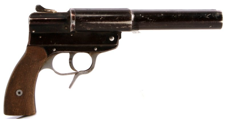 WWII GERMAN DOUBLE BARREL FLARE PISTOL EEU 1944: WWII German double barrel flare gun, 26mm. Barrel measures just over 9 inches long. Manufactured by Lieferungsgemeinschaft Westthueringische Wekzueg under secret "eeu" in 1944 (44). The number 4 withi