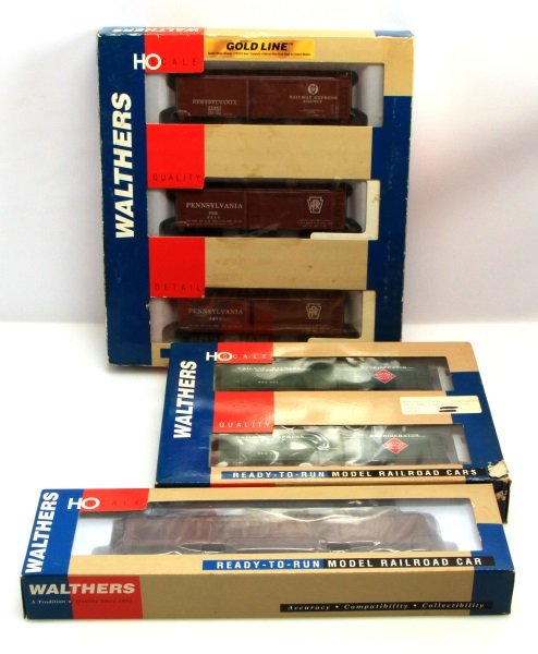 LNIB WALTHERS 6PC RTR HO SCALE TRAIN CAR LOT: This lot contains 6 different Walthers HO Scale Ready to Run train cars; 3-pack of Pennsylvania (Express Schemes) 40' X-29 Box Cars Engine #'s 9457 9553 & 51387, 2-pack of REX GACX Wood Reefer with Bo