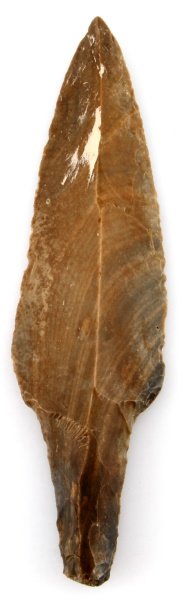 BELIZEAN MAYA LITHIC STEMMED MACRO KNIFE FLINT: Recovered in 1950 from the New River in Belize, which is located just east of the Laminai site. The blade is unifacial whilst the handle is bifacial. Sold in accordance with U.S. Statutes covering cul