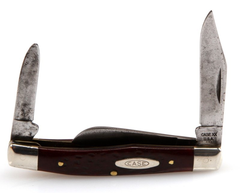1970S CASE XX 3-BLADE STOCKMAN KNIFE RED BONE: Vintage 1970s Circle Case XX Three-Blade Stockmann knife with a Red Bone handle, 6332 - 4 Dot. Item is in good vintage condition with wear & tear visible on the handle, slight patina accumulation on b