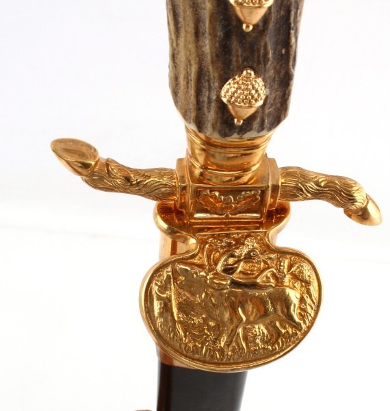 CARL EICKHORN BOXED HUNTING HIRSCHFANGER: This piece measures 21" long by5" wide and weighs 2.3Lbs. in box. The The blade its self is 13" long with a 6" handle. The blade is stamped with the squirrel logo of Carl Eickhorn. The handle is a elk