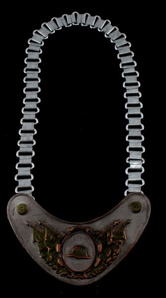 WWII GERMAN STALHEIM ORTSGRUPPE GLATZ GORGET: Parade Gorget, black felt backing. Unauthenticated sold as is.