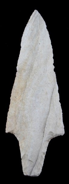 8" MAYAN BELIZE UNIFACE MACRO LITHIC KNIFE BLADE: From a Louisiana collection recovered prior to 1950 from the New River region and is very atypical to that region, bifacial chipping about one inch of the tang, free of damage or repairs. All items ar