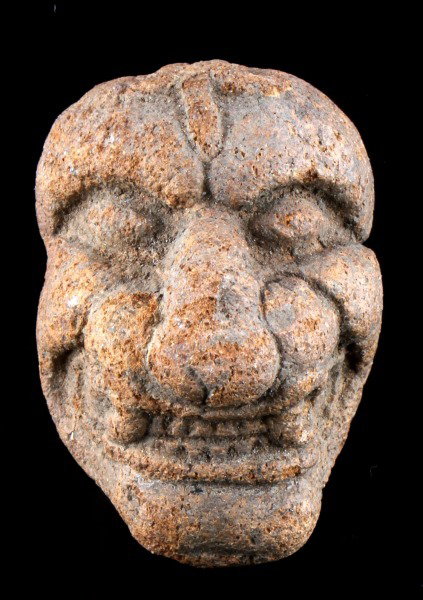 PRE COLUMBIAN MAYA BELIZE JAGUAR MAN CLAY EFFIGY: Small 45mm clay effigy, from the New River, Lamanai region of Belize in the 1950's. Guaranteed as described.