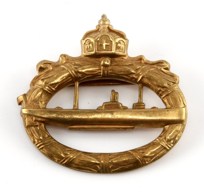 IMPERIAL PRE-WWII ERA GERMAN U-BOAT BADGE MARKED: Imperial Pre-WWII era German U-boat badge marked "800" German silver on obverse of pin, also maker marked "WALTER SCHOTT. FEC" on obverse of badge. Item bears great detail and is in excellent conditio