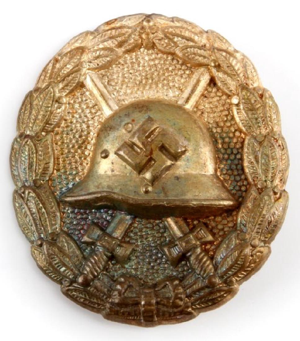 WWII SPANISH CONDOR LEGION SILVER WOUND BADGE: WWII German-Spanish Condor Legion Silver-class wound badge, awarded for receiving 3-4 wounds between the years of 1936-1939 during the Spanish combat campaign. Item is in good condition considering ag