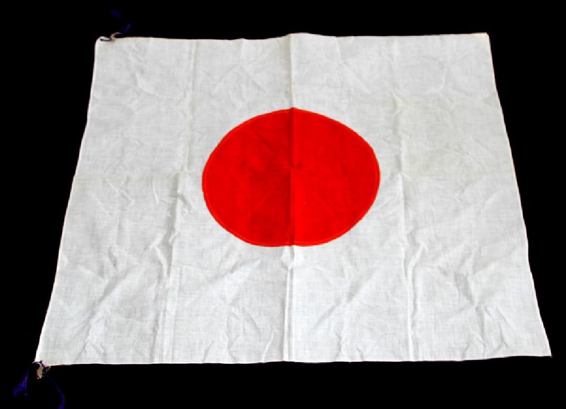 WWII JAPANESE MILITARY MEAT BALL FLAG: Measures 29 1/2" wide by 31 5/8" tall. Has the red meat ball in the center. Two piece machine sewn cotton construction. Does not fluoresce. Unauthenticated, sold as is.