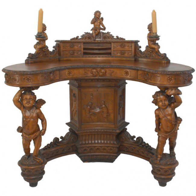 Important Renaissance Revival Walnut Desk by Valentino (1 of 9)