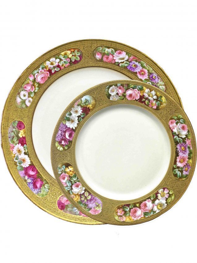 11 Limoge Dinner Plates and Charger c.1900 (1 of 7)