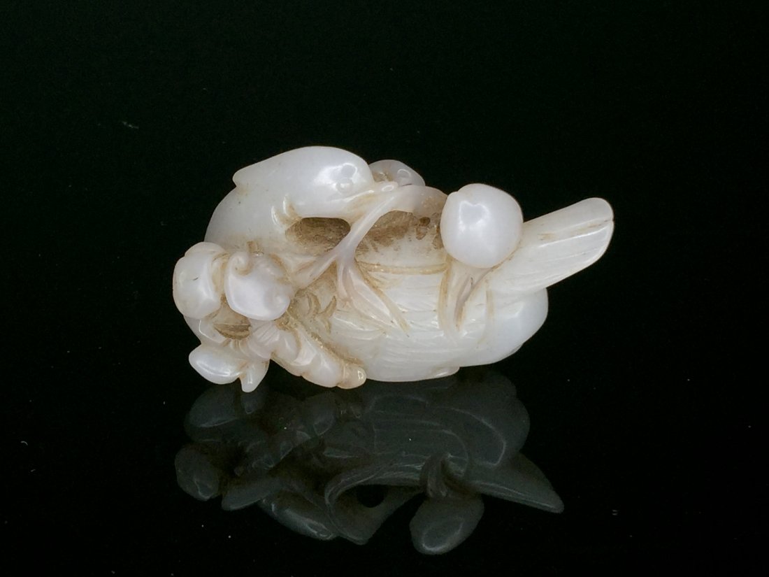 CHINESE  WHITE JADE CARVING (1 of 4)